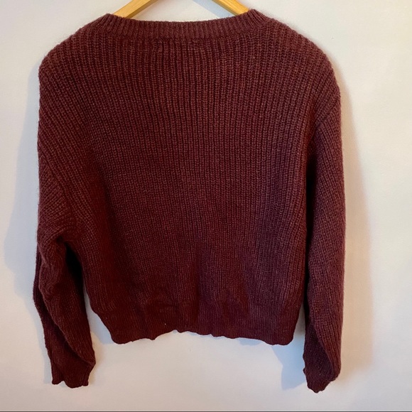 H&M Maroon knit sweater - Picture 3 of 3